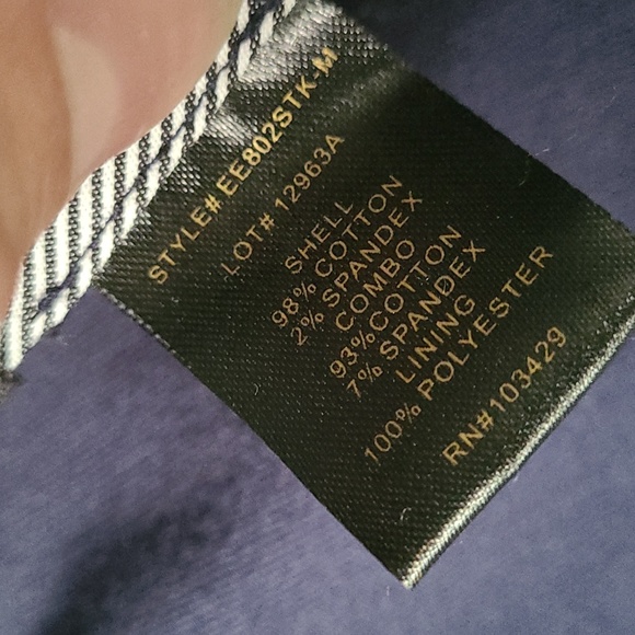 Blazer - Picture 3 of 3